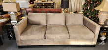 Load image into Gallery viewer, Quality Bernhardt Interiors Plush 3-Cushion 90&quot; Sofa
