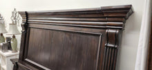 Load image into Gallery viewer, King Bed Headboard-Footboard-Rails-Slats Home Meridian Int&#39;l
