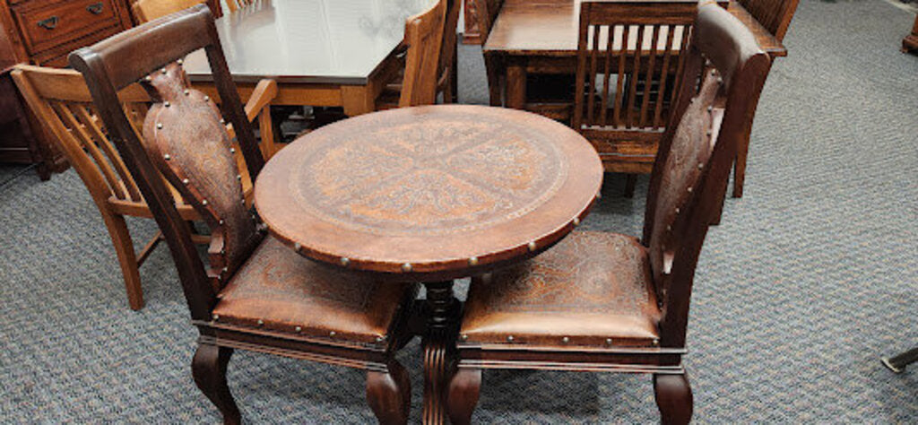 Peruvian Ornate Leather Circle Table w/2 Design Chairs