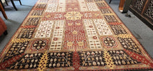 Load image into Gallery viewer, Pietra Quality Mutli Pattern Rug Fringed Design 8'6" x 11'6"
